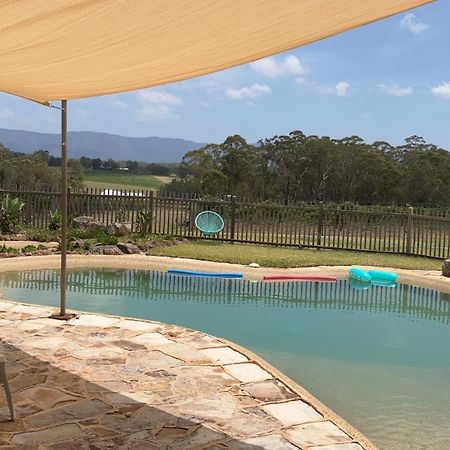 Blueberry Hill Vineyard Stay Rothbury Εξωτερικό φωτογραφία